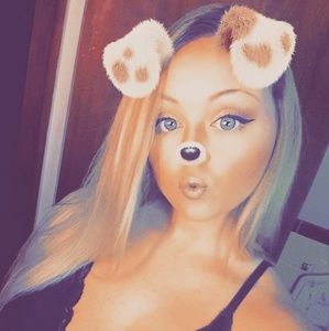 Meet your Posher, Tiffany